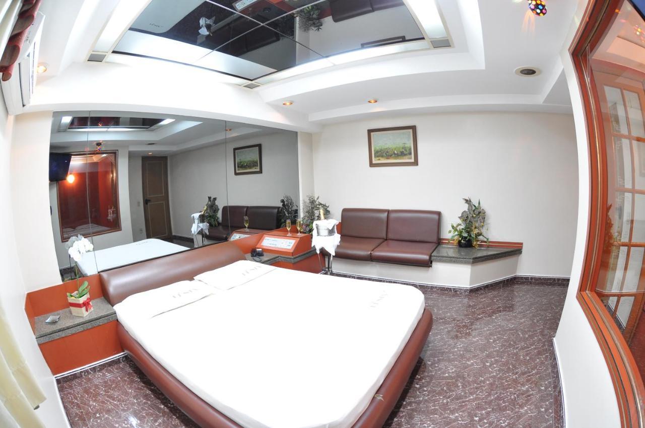 ריו דה ז'ניירו Hotel Fenix (Adults Only) מראה חיצוני תמונה