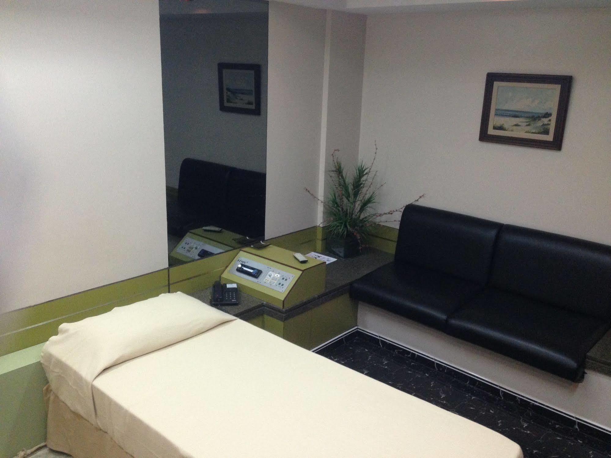 ריו דה ז'ניירו Hotel Fenix (Adults Only) מראה חיצוני תמונה
